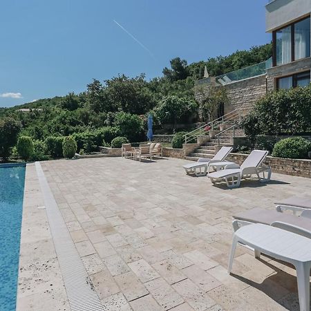 Villa Semiramis 蒂瓦特 外观 照片
