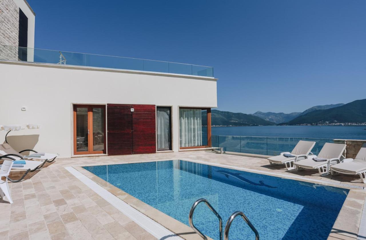 Villa Semiramis 蒂瓦特 外观 照片