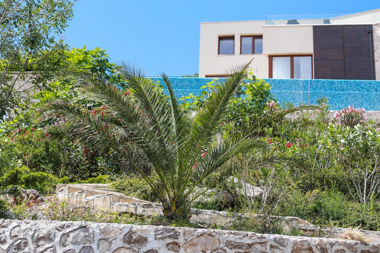 Villa Semiramis 蒂瓦特 外观 照片